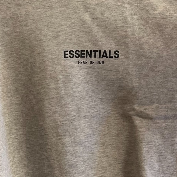 NWT!!! ESSENTIALS FEAR OF GOD Mock Neck Sweatshirt - Picture 3 of 4